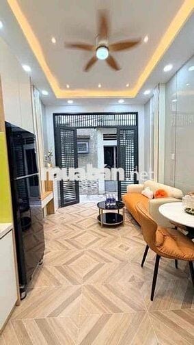 Siêu hiếm - Gần Tân Bình, ga T3 - 4 tầng 3 PN - 20m2