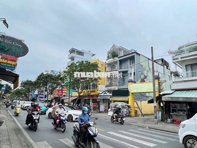 Nhà mặt tiền đường Âu Cơ khu ăn uống vỉa hè lớn giáp quận 11