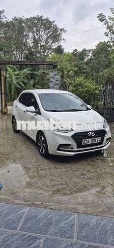Hyundai i10 Sedan 2018 Bản đủ Trắng