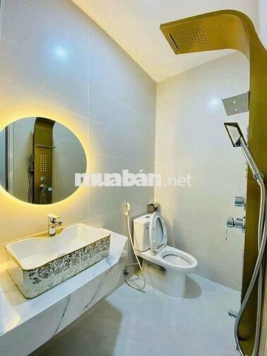 SIÊU PHẨM 3 MẶT TIỀN Thống Nhất GV 4.3 x 10 5 TẦNG NỞ HẬU - NHỈN 6 TỶ