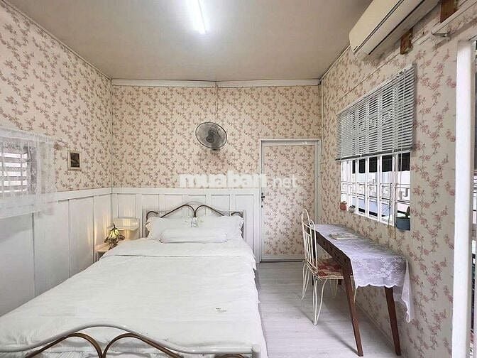 156/9 Hoàng Hoa Thám 8.5 x 3.5 Kd tốt 2 MB nhỉnh 5 T