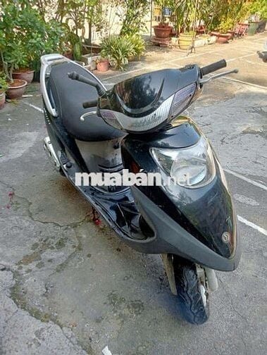 SYM Attila Victoria màu Đen