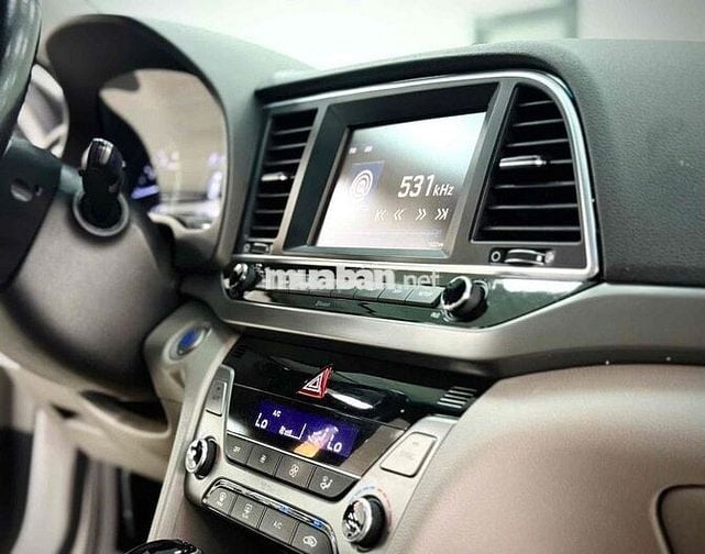 🚘 Hyundai Elantra 1.6AT GLS Model 2018 Siêu Đẹp