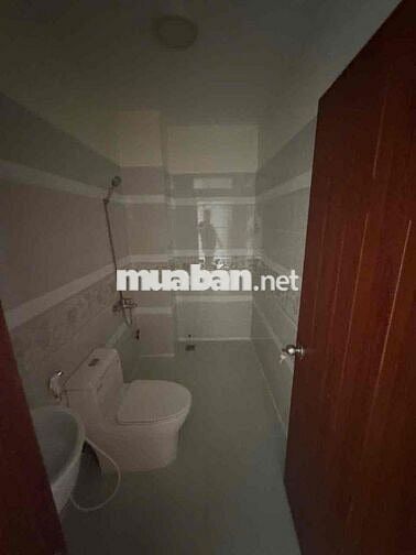 Nhà Mới Đg Số 4 P16: 4x15m, 4pn, 3wc, sân thượng