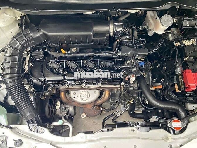 Suzuki Ertiga Hybrid trả góp. bao nợ xấu