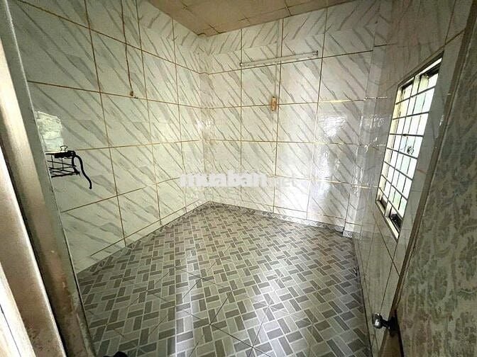 Cho Thuê Nhà Rộng Đường Số 42, Quận 4 (CHO LÀM CHDV - CẢI TẠO + MBKD)