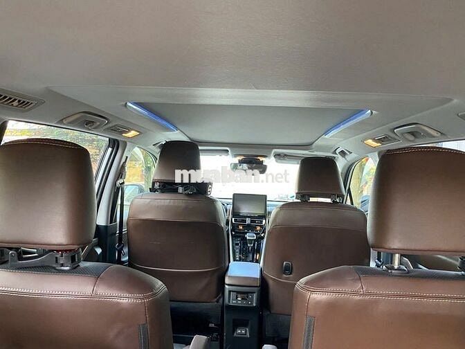 Toyota Innova Cross 2025 - Xe Siêu Lướt 9000 km