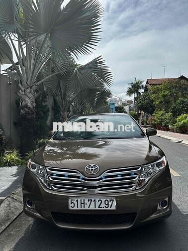 Tôi cần bán xe nhà chính chủ Venza 2009 nguyên zin