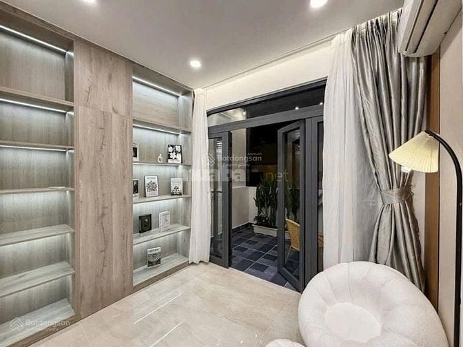 Thanh lý nhà đ. Nguyễn Thái Học, P.1 Q.Bình Thạnh giá chỉ 3tỷ2 /60m2.