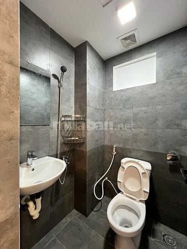 {Ô TÔ, LÔ GÓC} BÁN TÒA CMNN TRẦN CUNG 50M2, 6 TẦNG-THANG MÁY-FULL NT