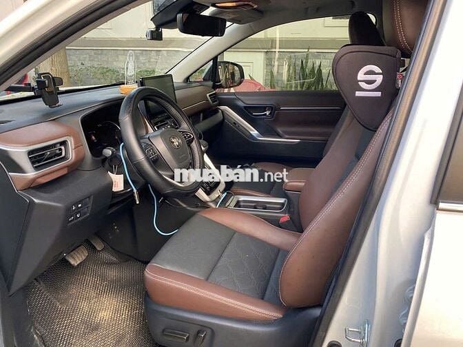 Toyota Innova Cross 2025 - Xe Siêu Lướt 9000 km