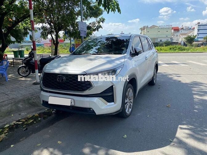 Toyota Innova Cross 2025 - Xe Siêu Lướt 9000 km