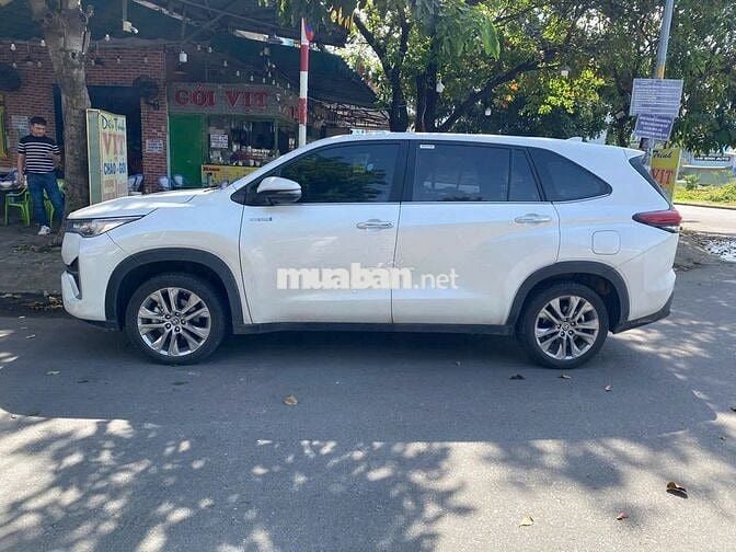 Toyota Innova Cross 2025 - Xe Siêu Lướt 9000 km