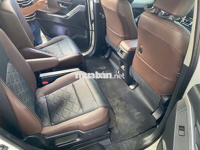 Toyota Innova Cross 2025 - Xe Siêu Lướt 9000 km