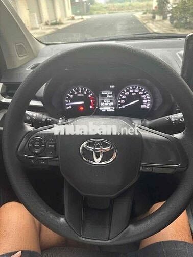 Toyota Avanza Premio 2024 Trắng 16.000 km