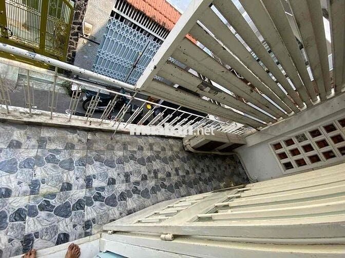 Cho Thuê Nhà Góc 2 Mặt Tiền Lê Quang Định