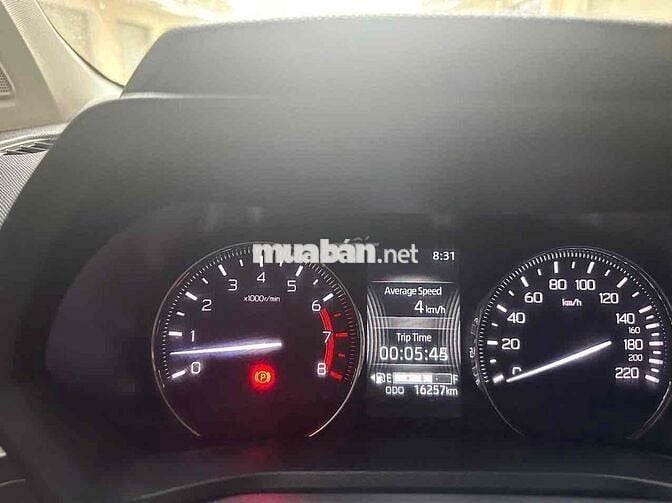 Toyota Avanza Premio 2024 Trắng 16.000 km