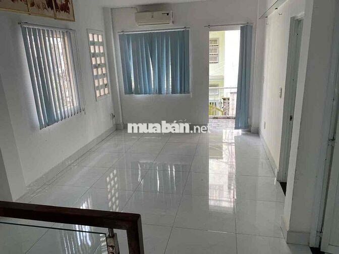 Cho Thuê Nhà Góc 2 Mặt Tiền Lê Quang Định