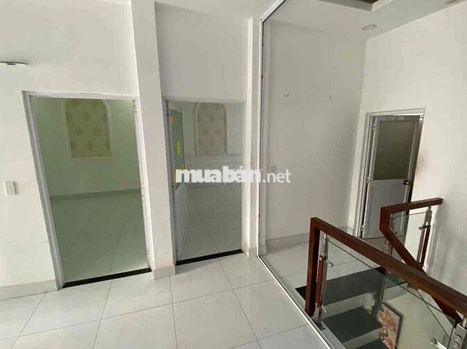 Cho Thuê Nhà Góc 2 Mặt Tiền Lê Quang Định