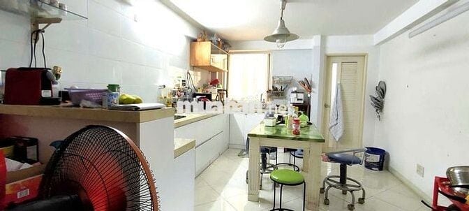 Nhà Nguyên Căn Đường Phạm Văn Chí - 4PN 3WC - 3.3x35m