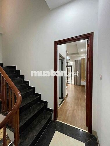 Bán nhà Hà Đông - ÔTô đỗ cửa - Xây hiện đại - Tặng nội thất - Thông th