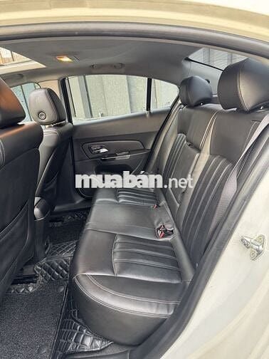 Chevrolet Cruze 1.8 LTZ Trắng