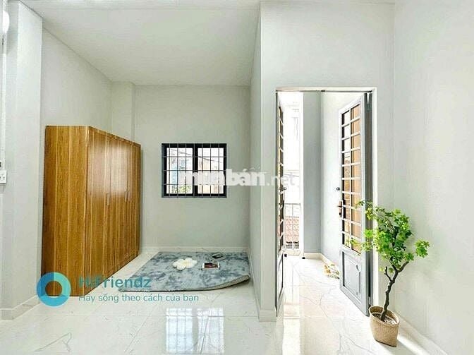 PHÒNG BANCOL ĐẦY ĐỦ NỘI THẤT KẾ BÊN ĐH VĂN HIẾN