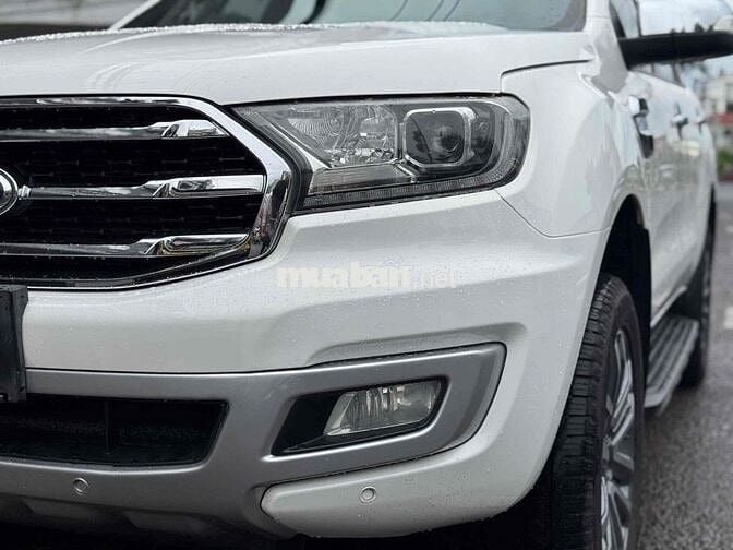 Ford Everest 2019 titanium 2.0L AT - 128000 km