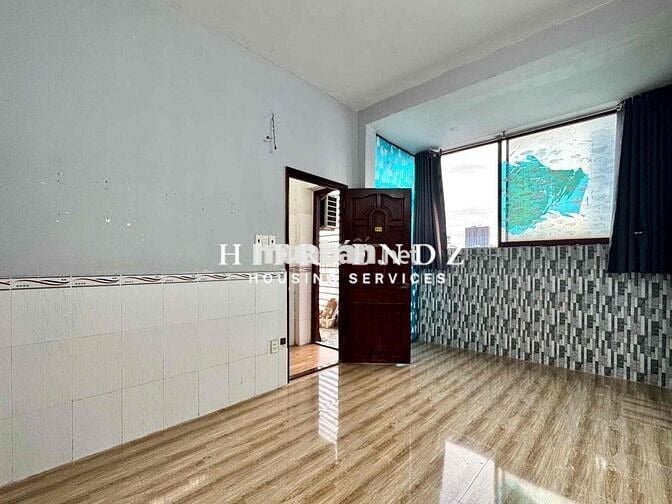 STUDIO CỬA SỔ GIÓ TRỜI CỰC THOÁNG MÁT NGAY TÔ HIỆU SÁT ĐẦM SEN