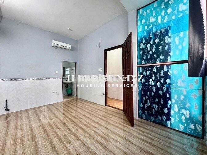 STUDIO CỬA SỔ GIÓ TRỜI CỰC THOÁNG MÁT NGAY TÔ HIỆU SÁT ĐẦM SEN