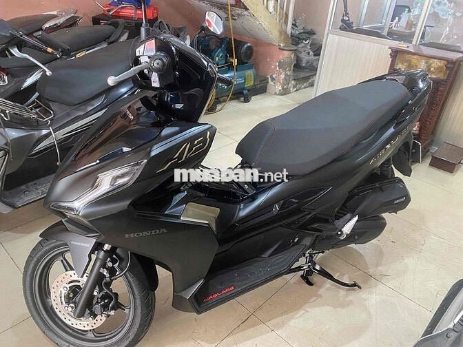 Airblade 4 val 125/2024