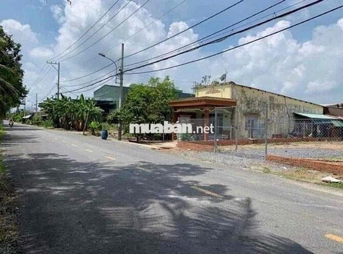 Bán nhanh miếng đất ngộp mặt tiền