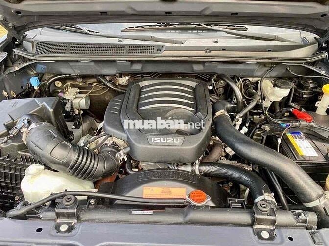 Isuzu Dmax 2019 - 15000 km