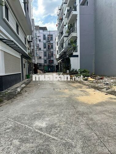 CHDV MỚI XÂY, HIỆN ĐẠI GẦN IUH, SÂN BAY, BV175