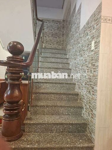 Ngợp lắm chủ ko thể gồng nổi hạ mạnh 3,3tỷ còn 2,95ty bao rẻ nhất khu