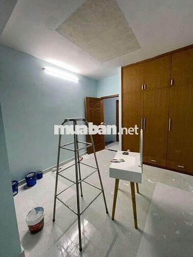 Cho thuê nguyên căn bàn giao mới, 2pn có máy lạnh, Quang Trung p8 GV