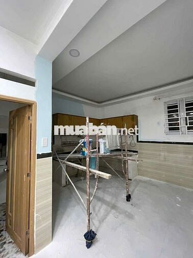 Cho thuê nguyên căn bàn giao mới, 2pn có máy lạnh, Quang Trung p8 GV