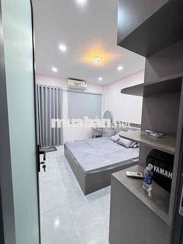 Nhà Ngay Chợ Hẻm Xe Hơi Nguyễn Thiện Thuật, Phường 3, Quận 3