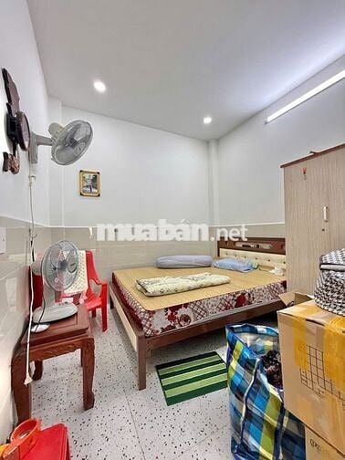 Nhà Mới Chủ Tự Xây 4 Tầng, 40M2 ĐẤT, 126M2 SÀN, 4PN+3WC, HXH, SÁT AEON