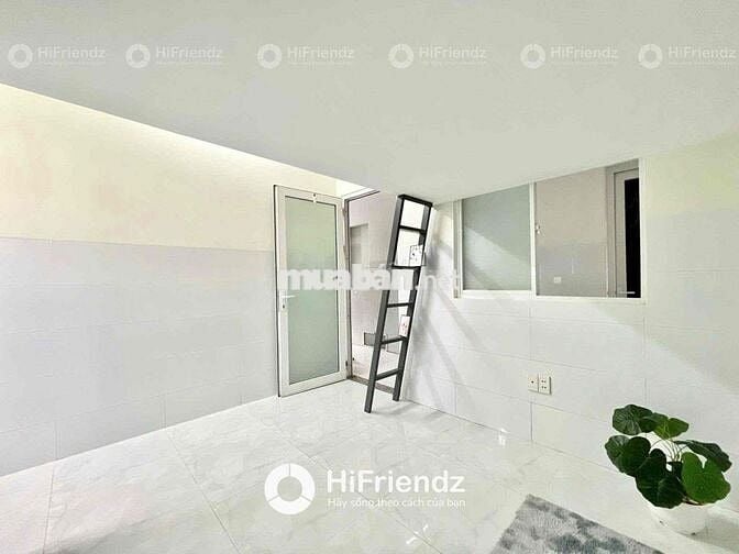 PHÒNG CÓ GÁC SẴN NỘI THẤT CÓ THANG MÁY NGAY GẦN ĐẠI HỌC VĂN HIẾN