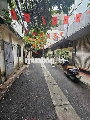 NHÀ TT T1 HOÀNG ĐẠO THÀNH -  THANH XUÂN - S SỬ DỤNG 60 m2 - KINH DOANH