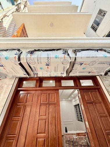 Bán nhà Ngõ Quỳnh Bạch Mai, Lô góc, Dt 42m2, 5t mt 5m, 7.8 tỷ.