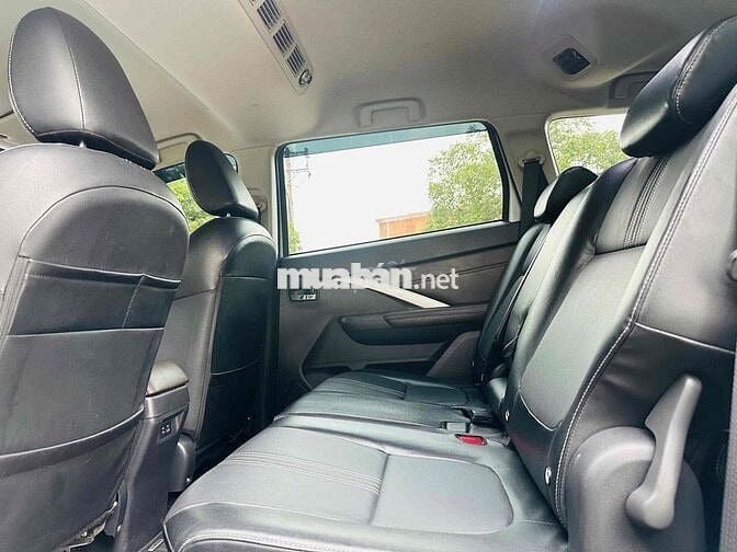 Xpander Trắng Premium 22 siêu lướt