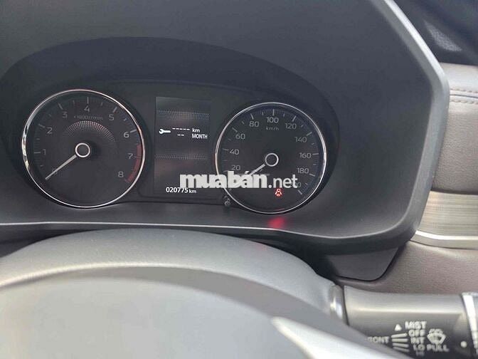 Xpander Trắng Premium 22 siêu lướt