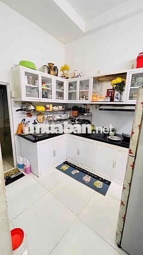 nhà ở riêng lẻ . 4x13.5 tân bình. tphcm