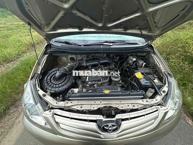 Toyota Innova 2009 G - 306501 km