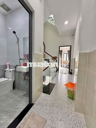 Nhà Mới Chủ Tự Xây 4 Tầng, 40M2 ĐẤT, 126M2 SÀN, 4PN+3WC, HXH, SÁT AEON