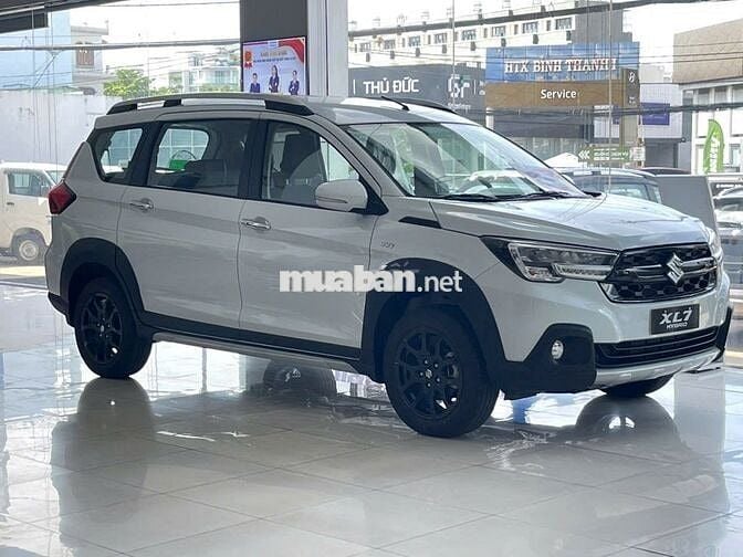 Suzuki XL7 Hybrid 2025 Trắng giao ngay chỉ 175 tr