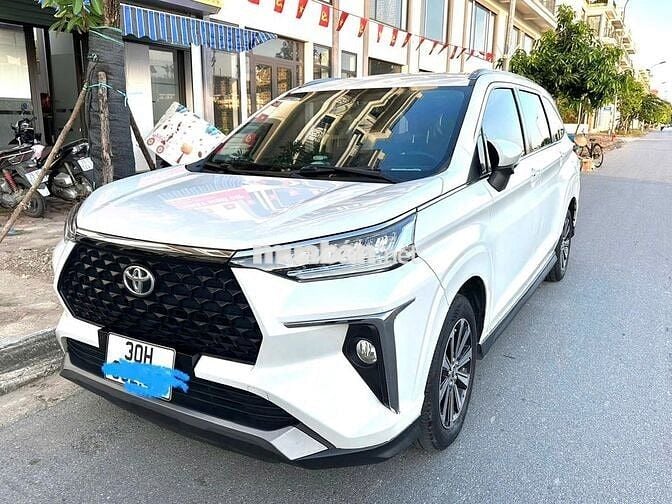 Toyota Veloz Cross 2022 CVT - 102000 km