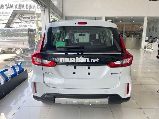 Suzuki XL7 Hybrid 2025 Trắng giao ngay chỉ 175 tr
